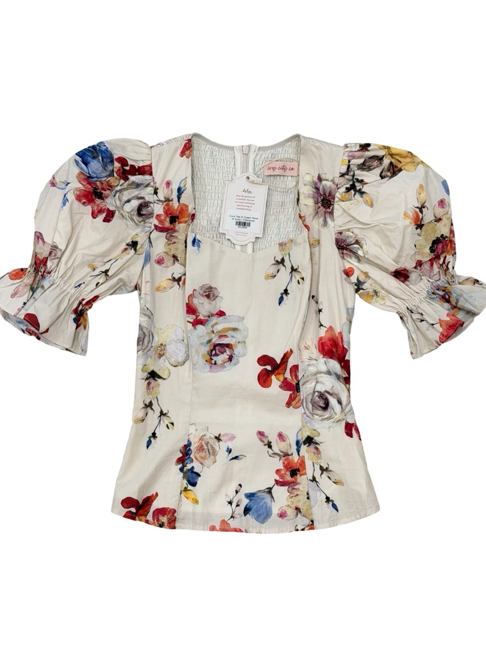 NWT Ivy City Co Coco Cream Floral Top